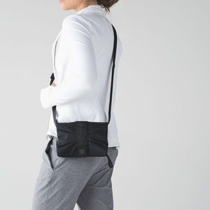 Lululemon Sun Times Pouch